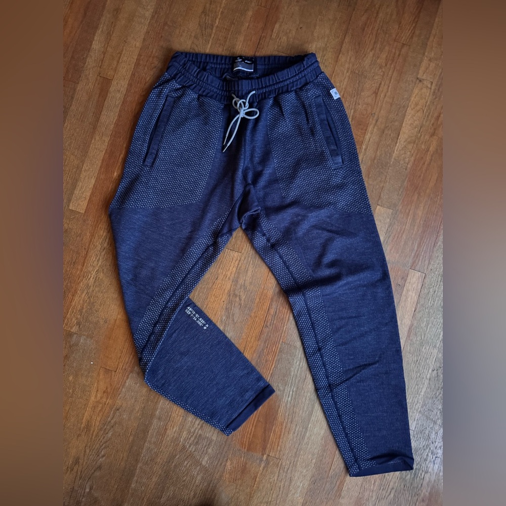 men’s reigning champ x asics running pants. size medium.